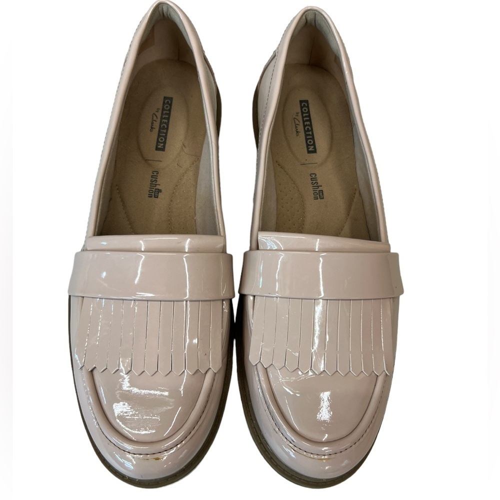 Clarks Raisie Theresa Dusty Pink Patent Leather Fringe Loafers Size 10‎